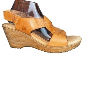 Born Tan Leather Wedge Sandals